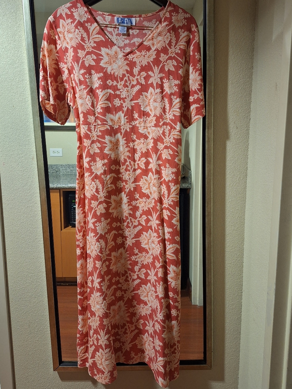 BFA NWOT Classic Coral V-neck Maxi Dress with Cream Floral Print Women's Size 18
